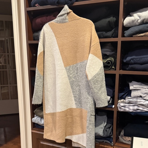 Colorblock Open Front Coat - Picture 2 of 4